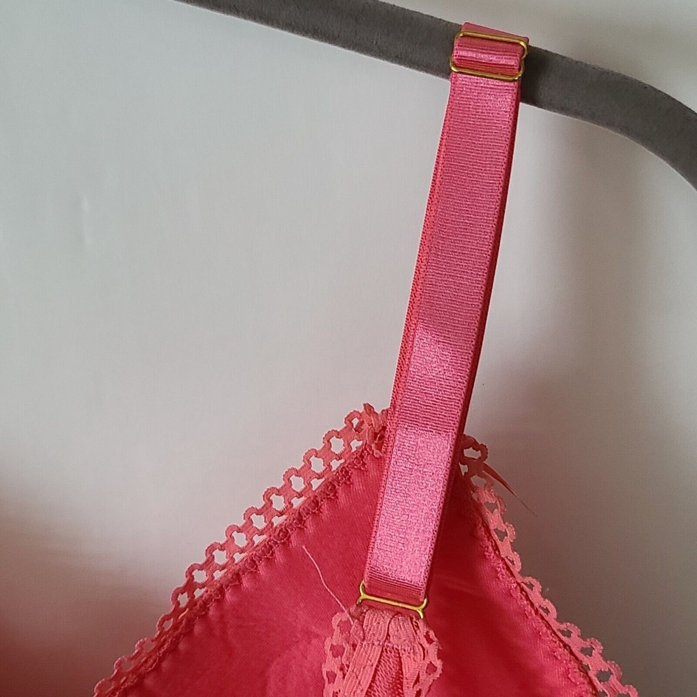 Rhonda Shear Mesh Wireless Lightly Padded Bra Sz XS Pink Adjustable Straps EUC - Picture 7 of 9